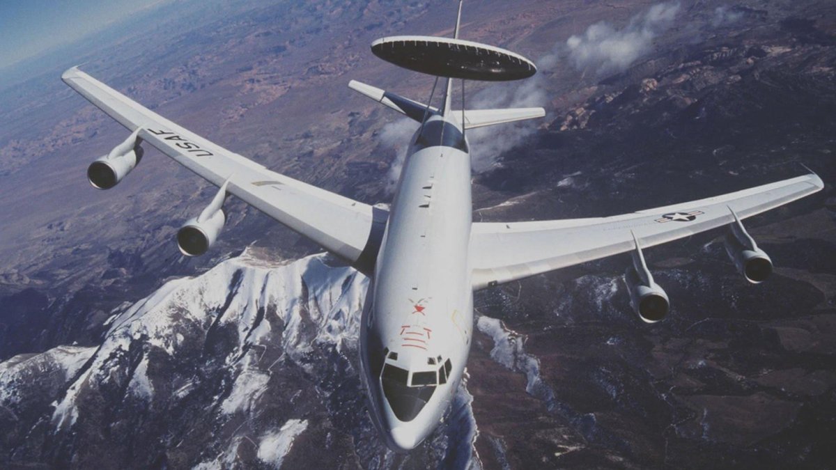 Boeing e-3b Sentry