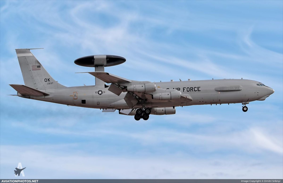 Boeing e-3c Sentry