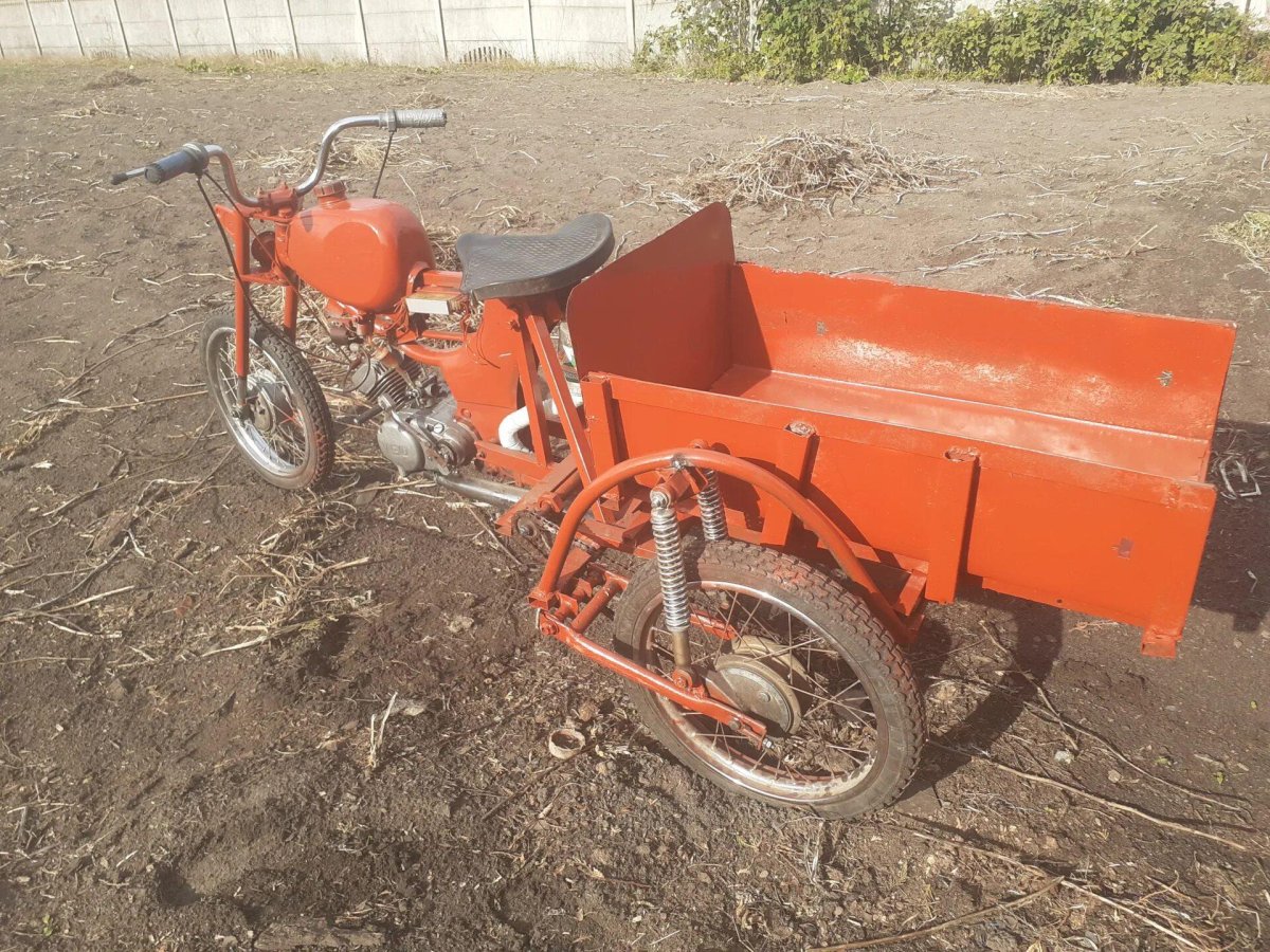 Мопед Карпаты трехколесный