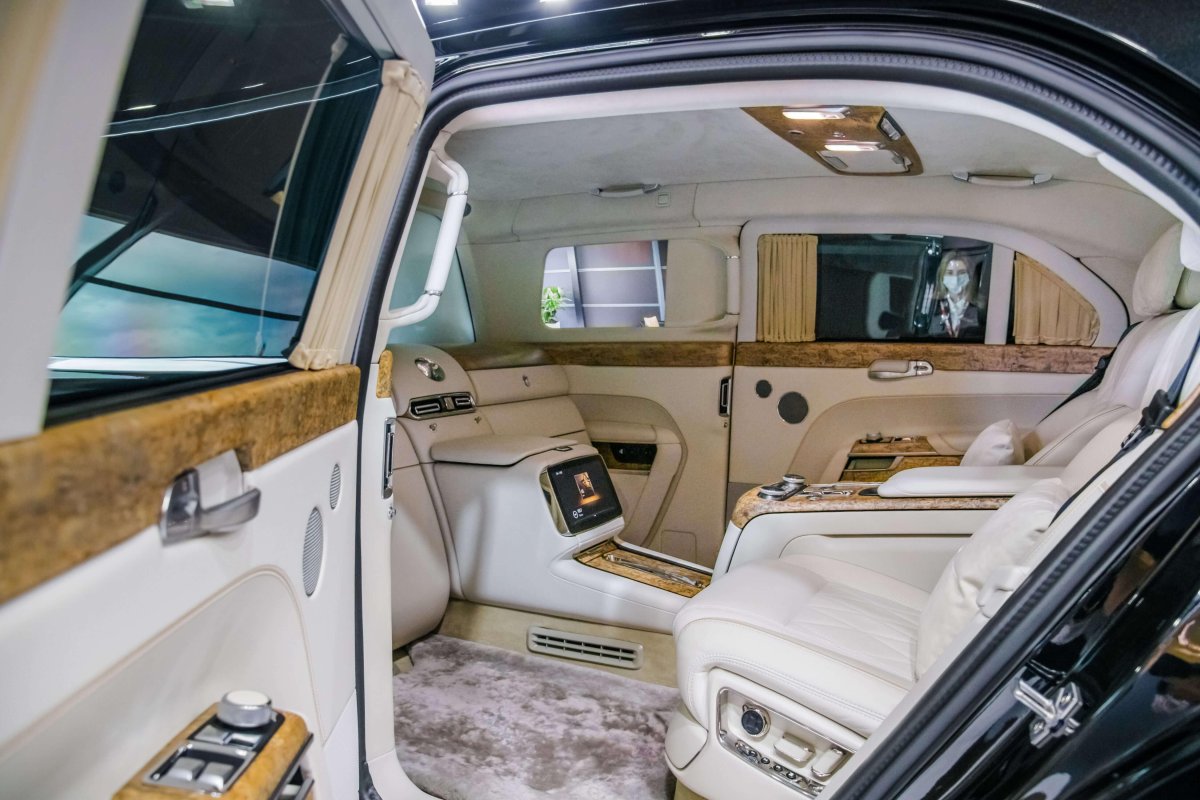 Аурус СЕНАП лимузин