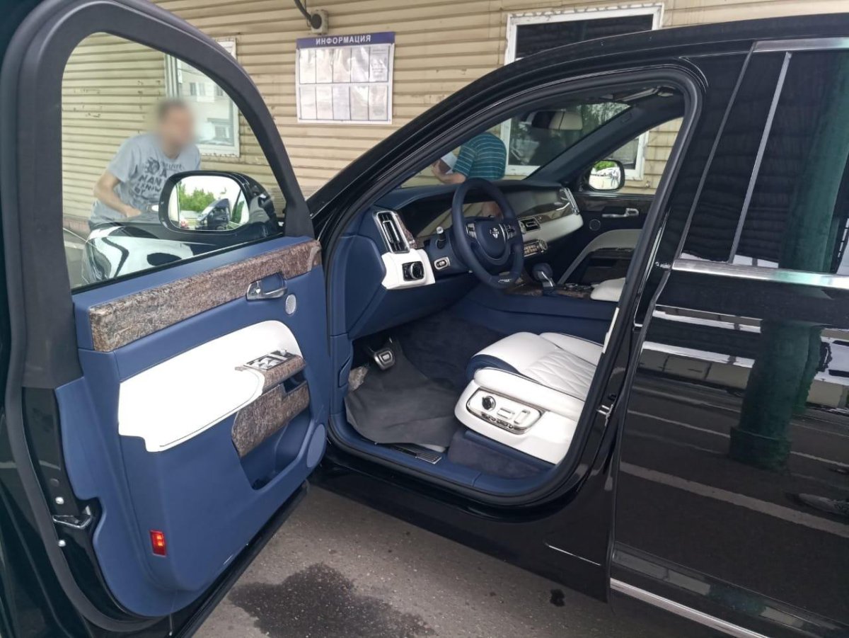 Аурус Сенат с600 салон