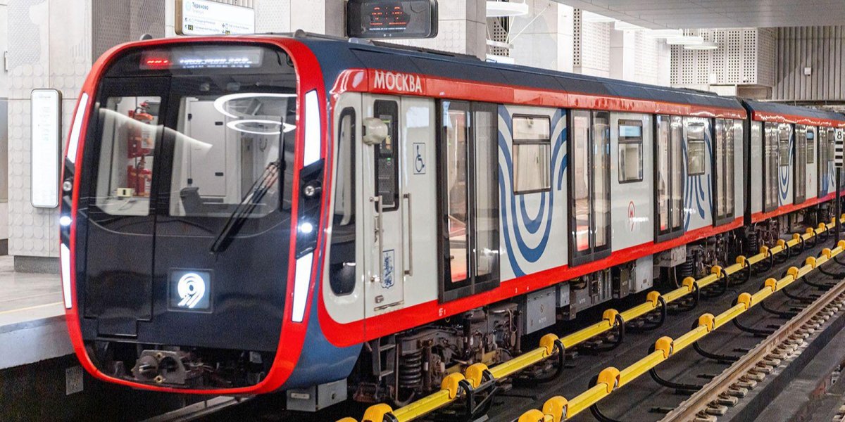 Москва 2017 Метропоезд