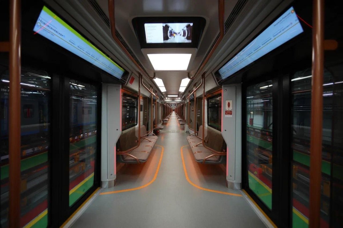 Новый Метропоезд Москва 2020