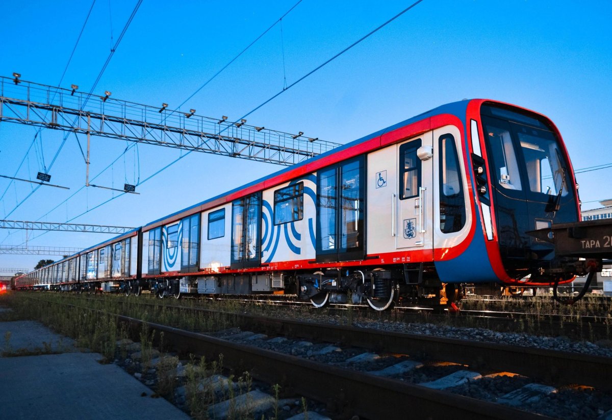 Вагон метро 81-775/776/777