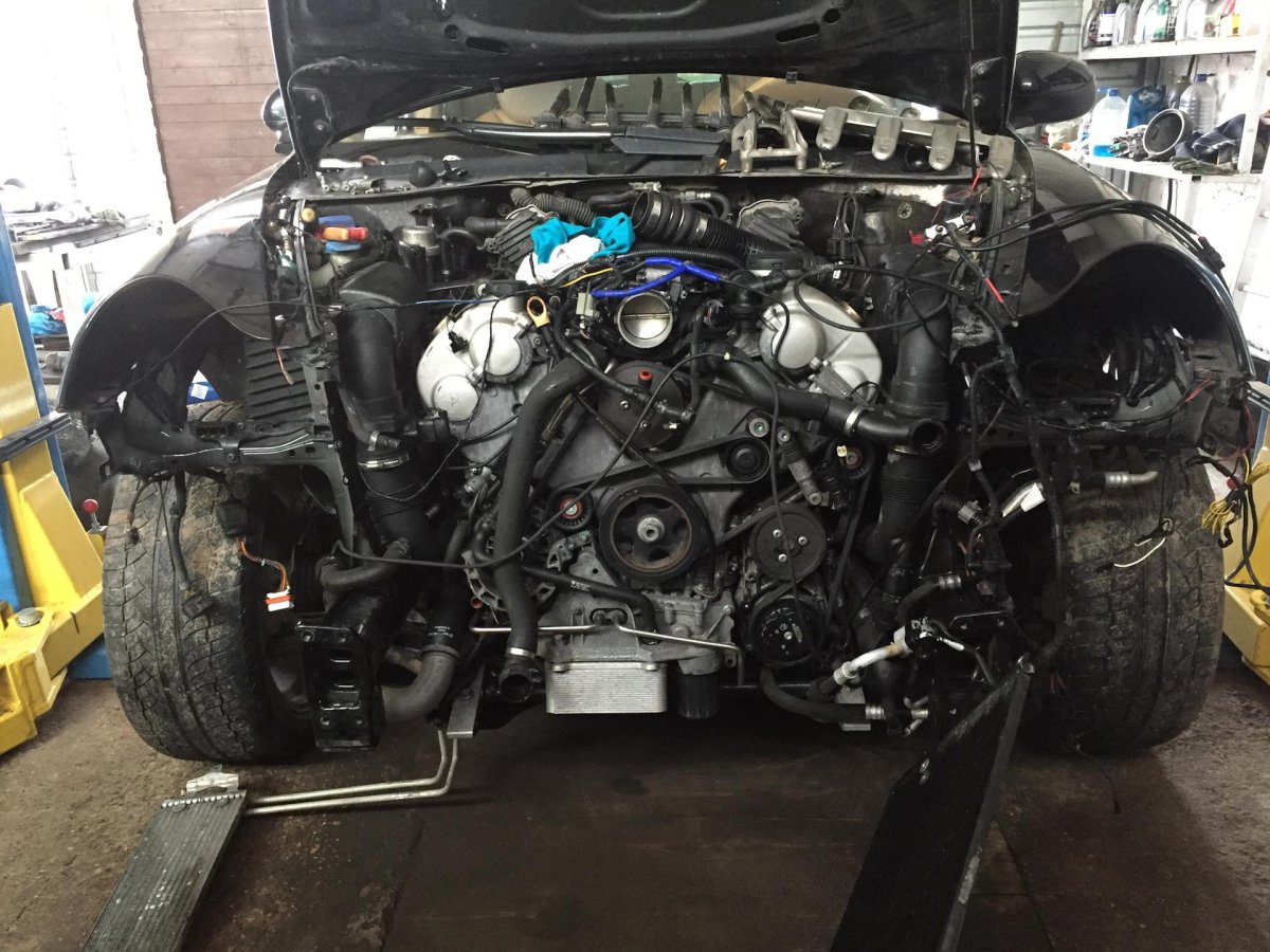 Двигатель Порше Кайен 4.8 турбо