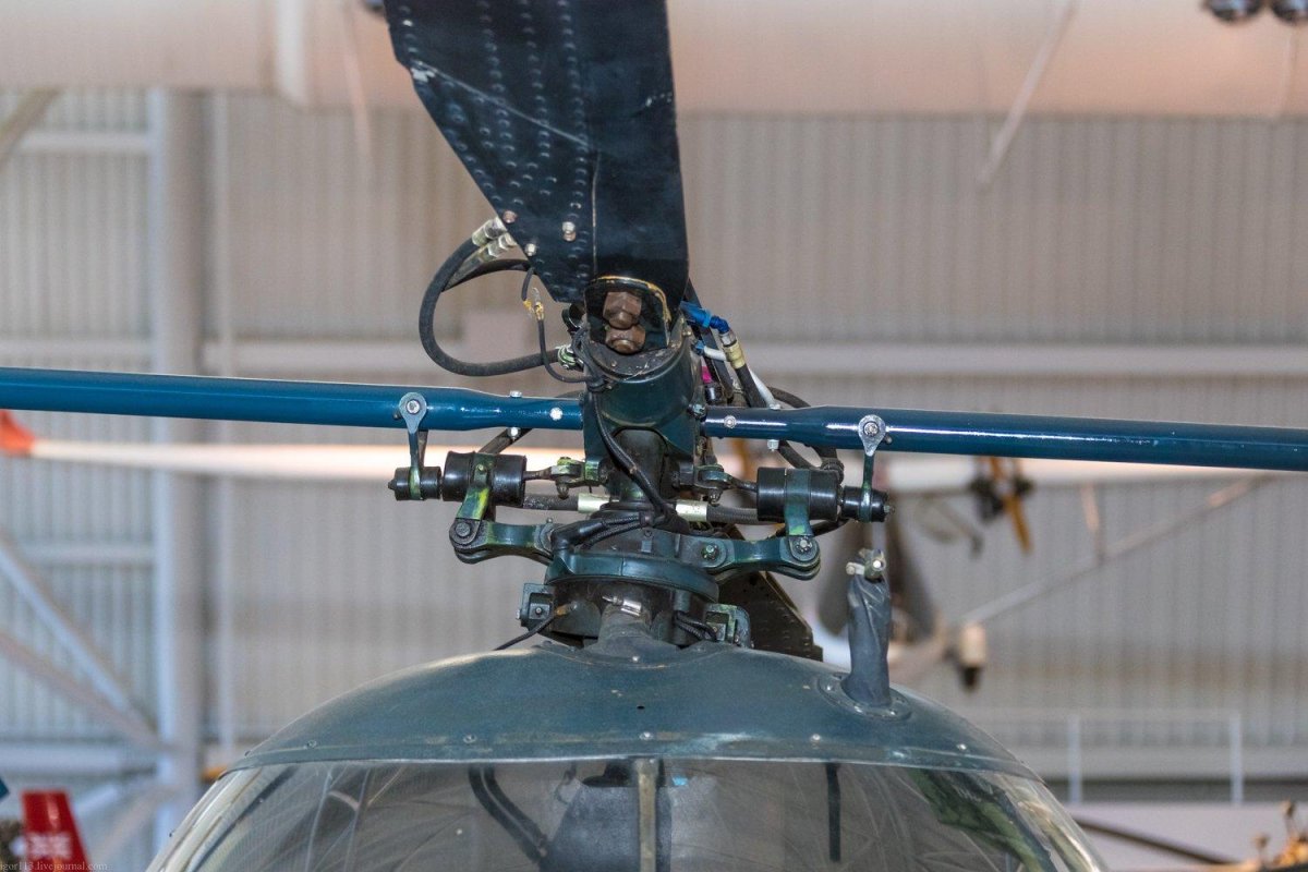 Вертолет Hiller YH-32 Hornet