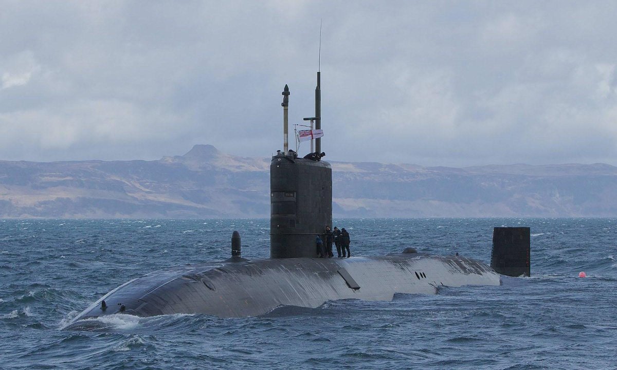 АПЛ Трафальгар Британия