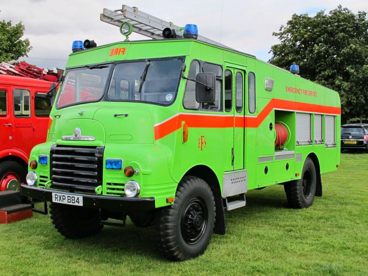 Bedford tk Fire Truck