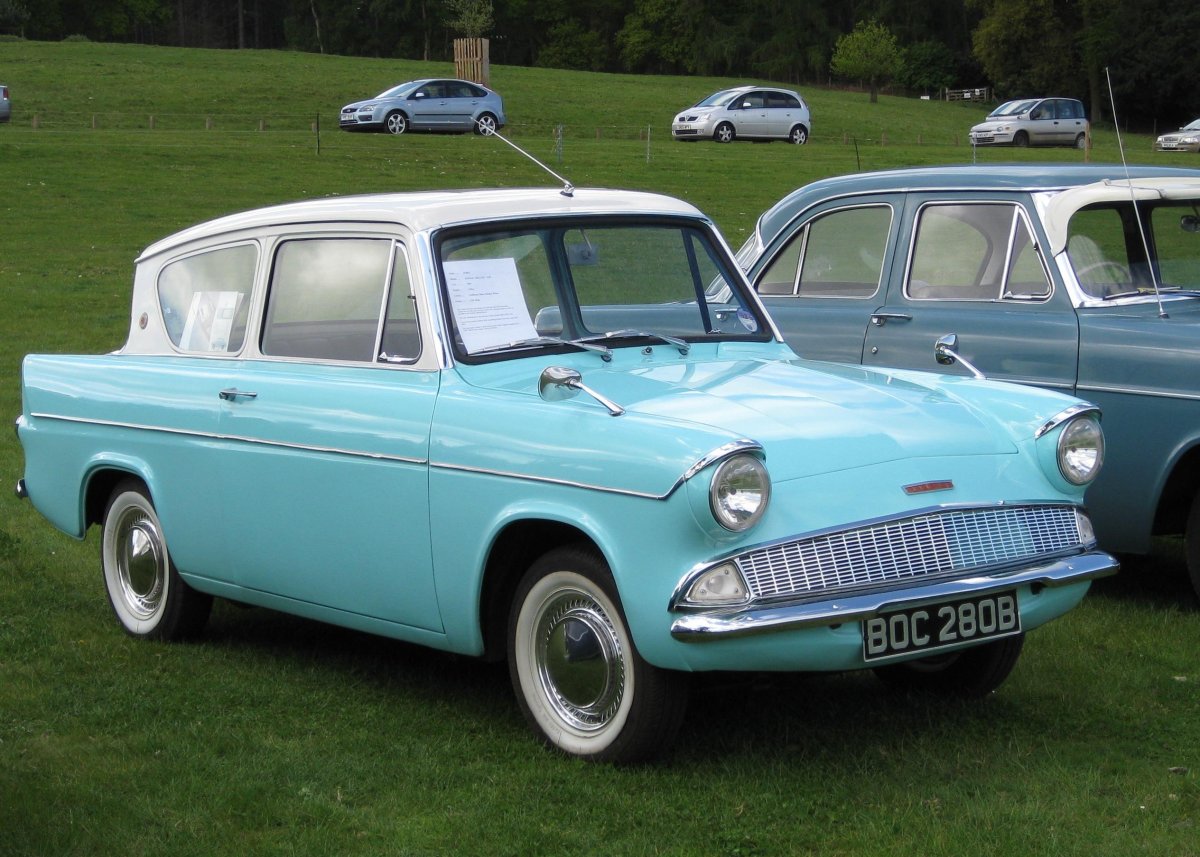 Форд Англия 105е