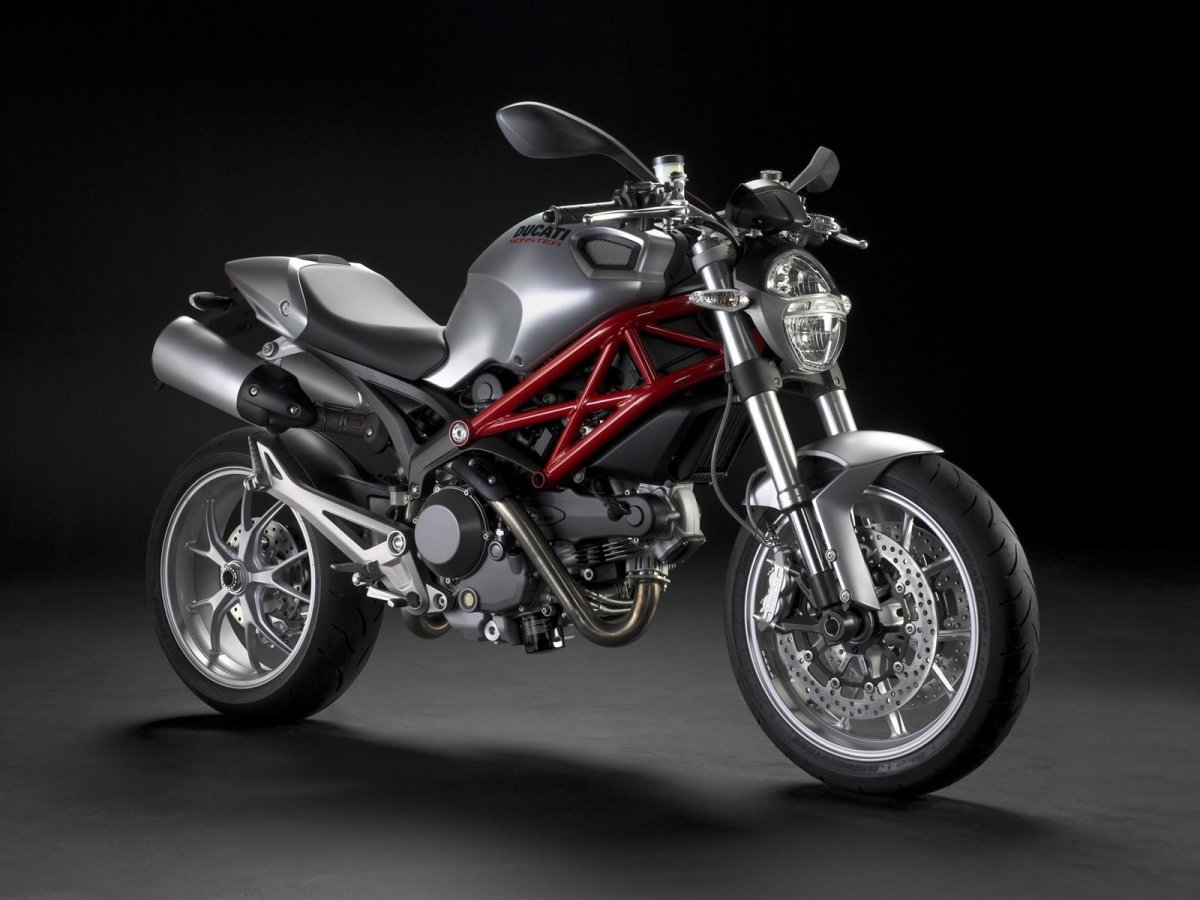Ducati Monster 1100s