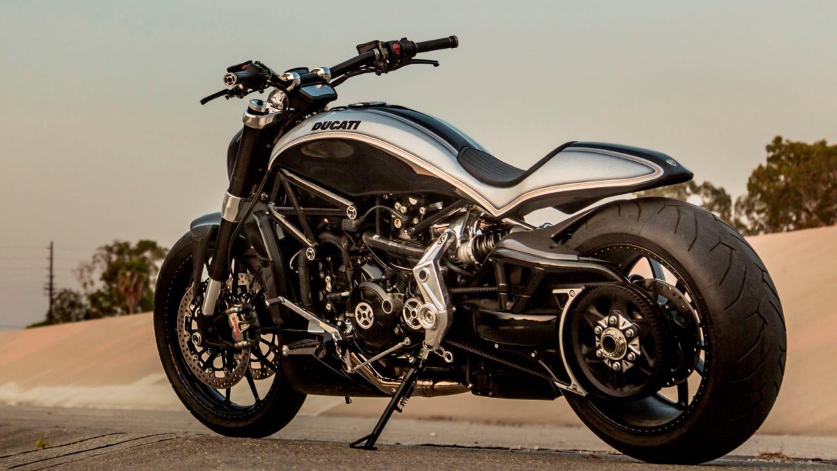 Мотоциклы Дукати 2016