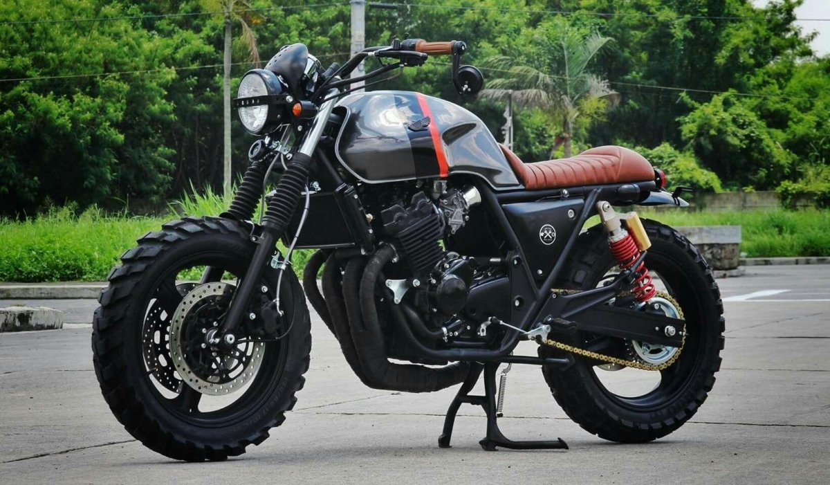 Honda CB 400 Custom