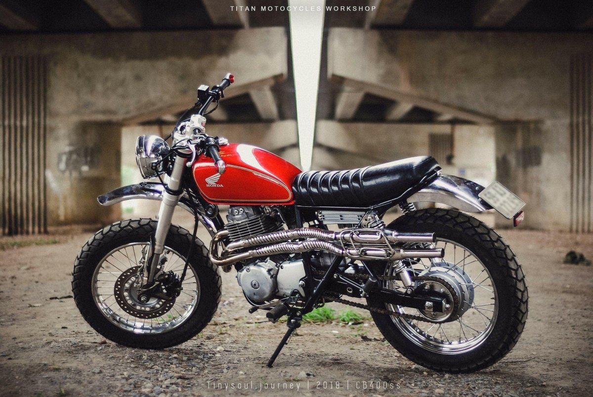 Honda cb400ss Scrambler