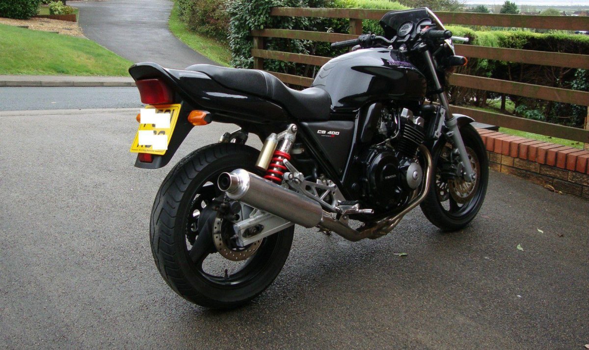 Honda CB 400 super four