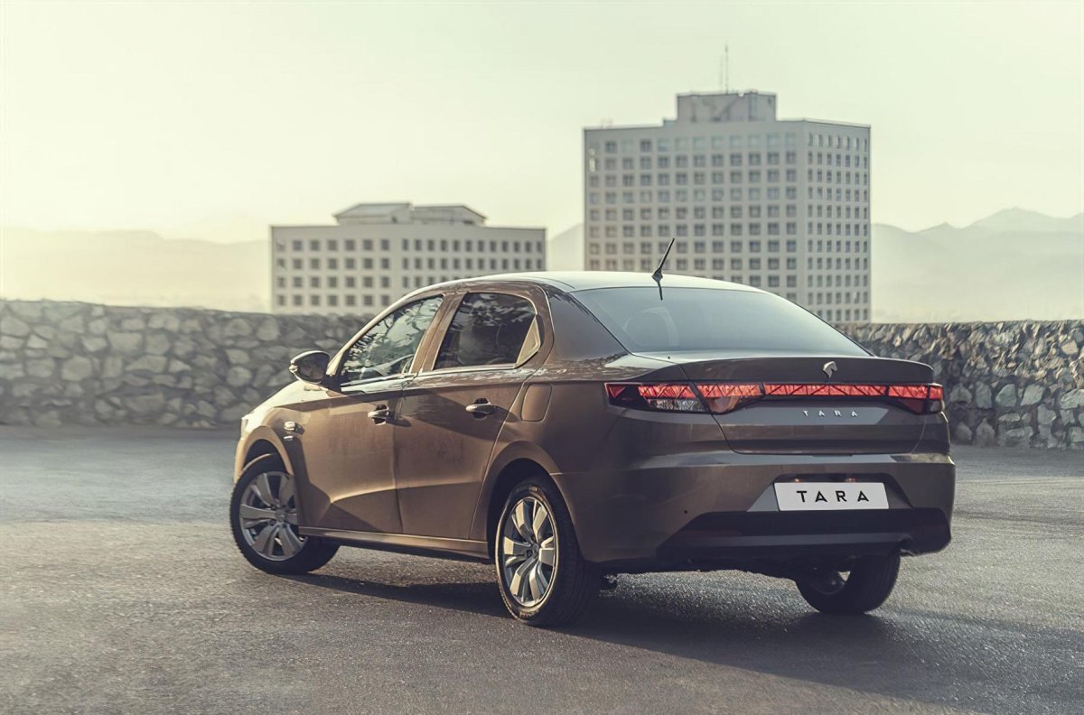 Иранский седан IKCO Tara