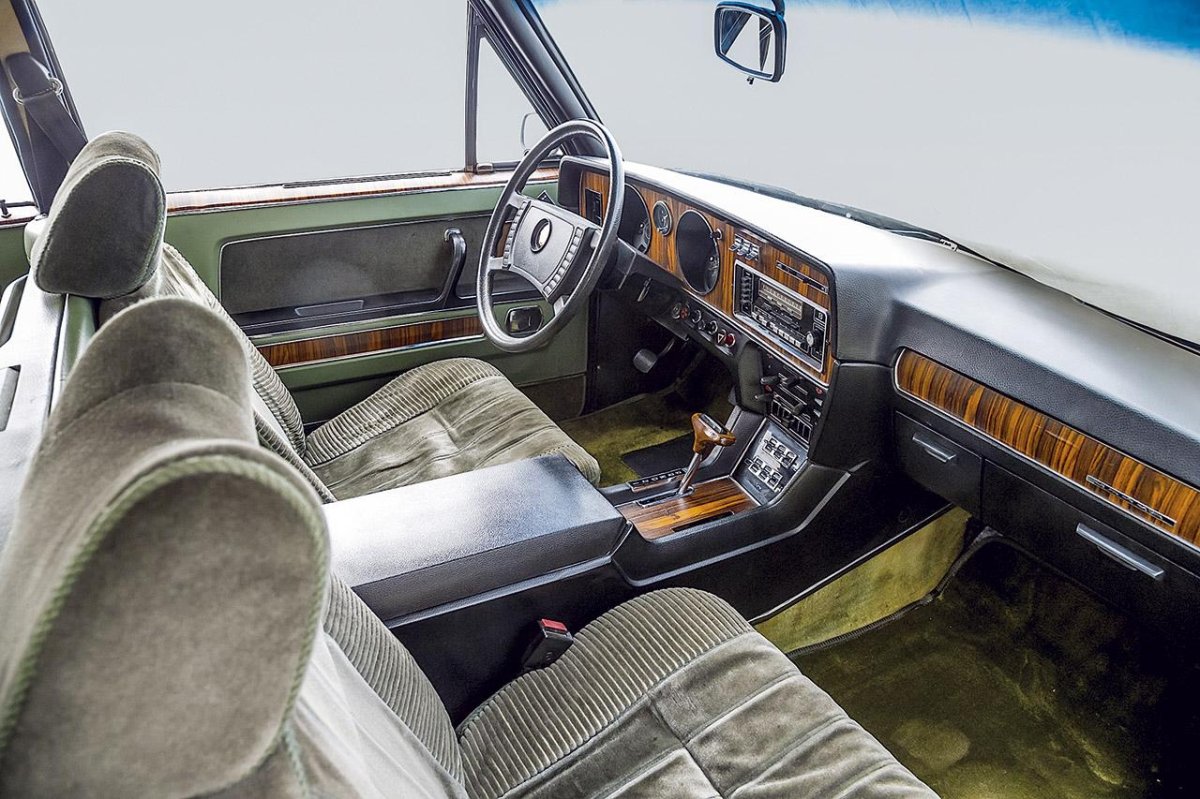 ГАЗ 14 Чайка салон