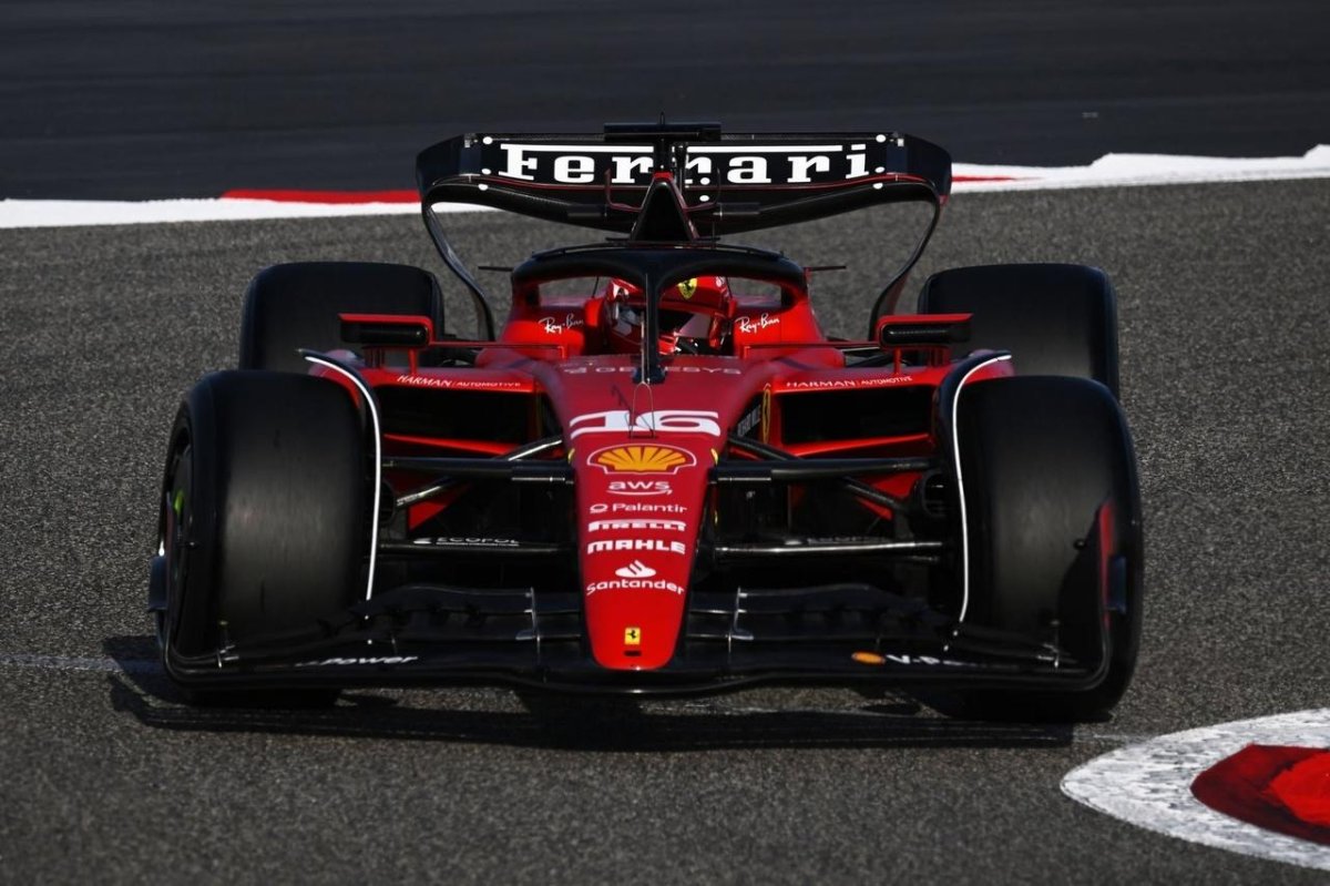 Болид ф1 Феррари