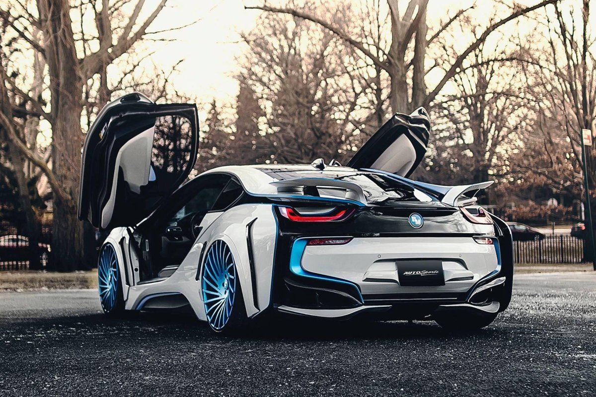 BMW i8