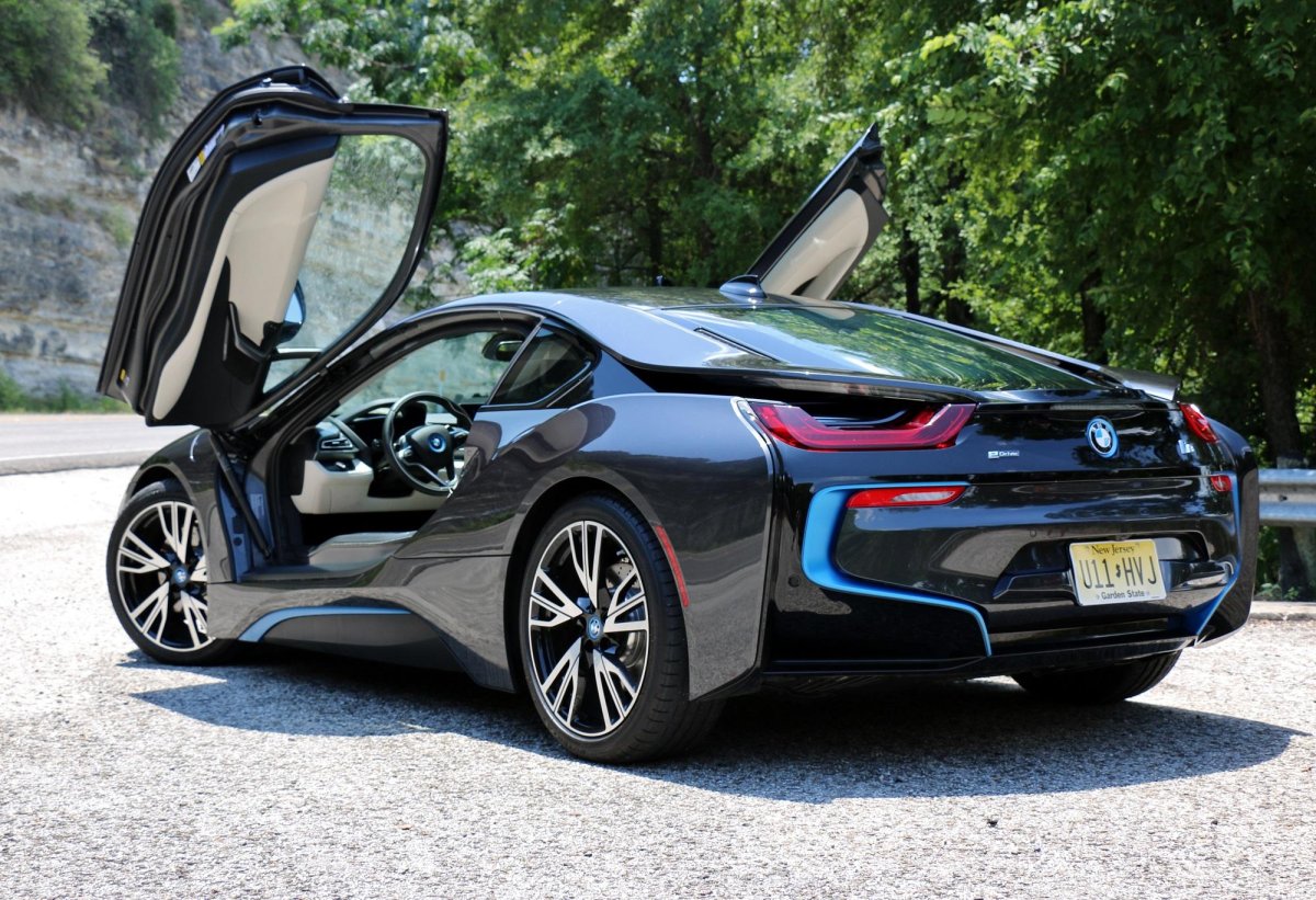 BMW i8 2022