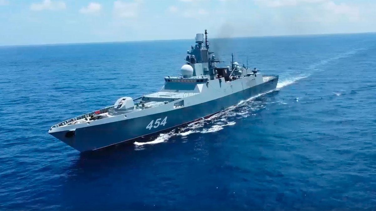 Фрегат Адмирал Касатонов горшков