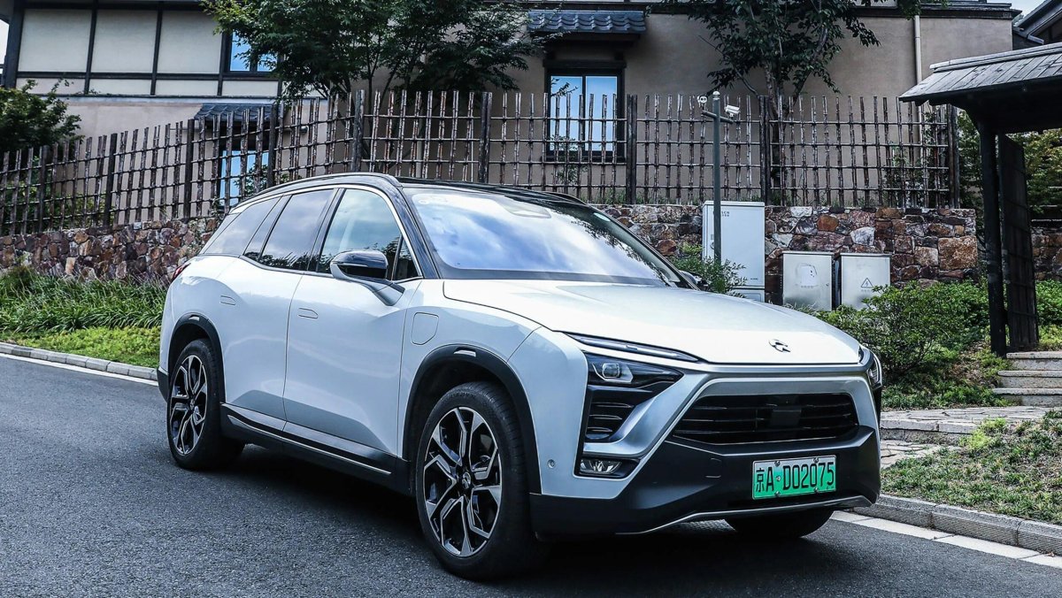 Кроссовер Nio es8