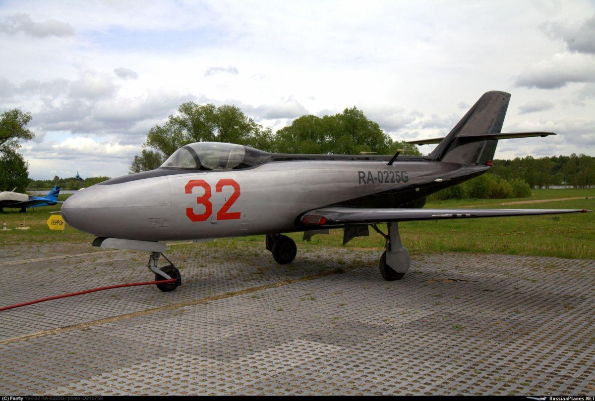 Як-52 учебный