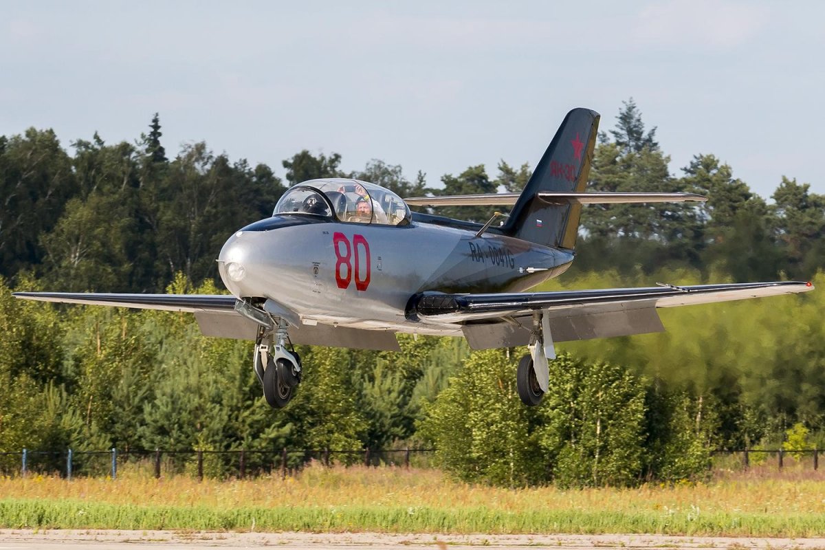 Як 112 самолет