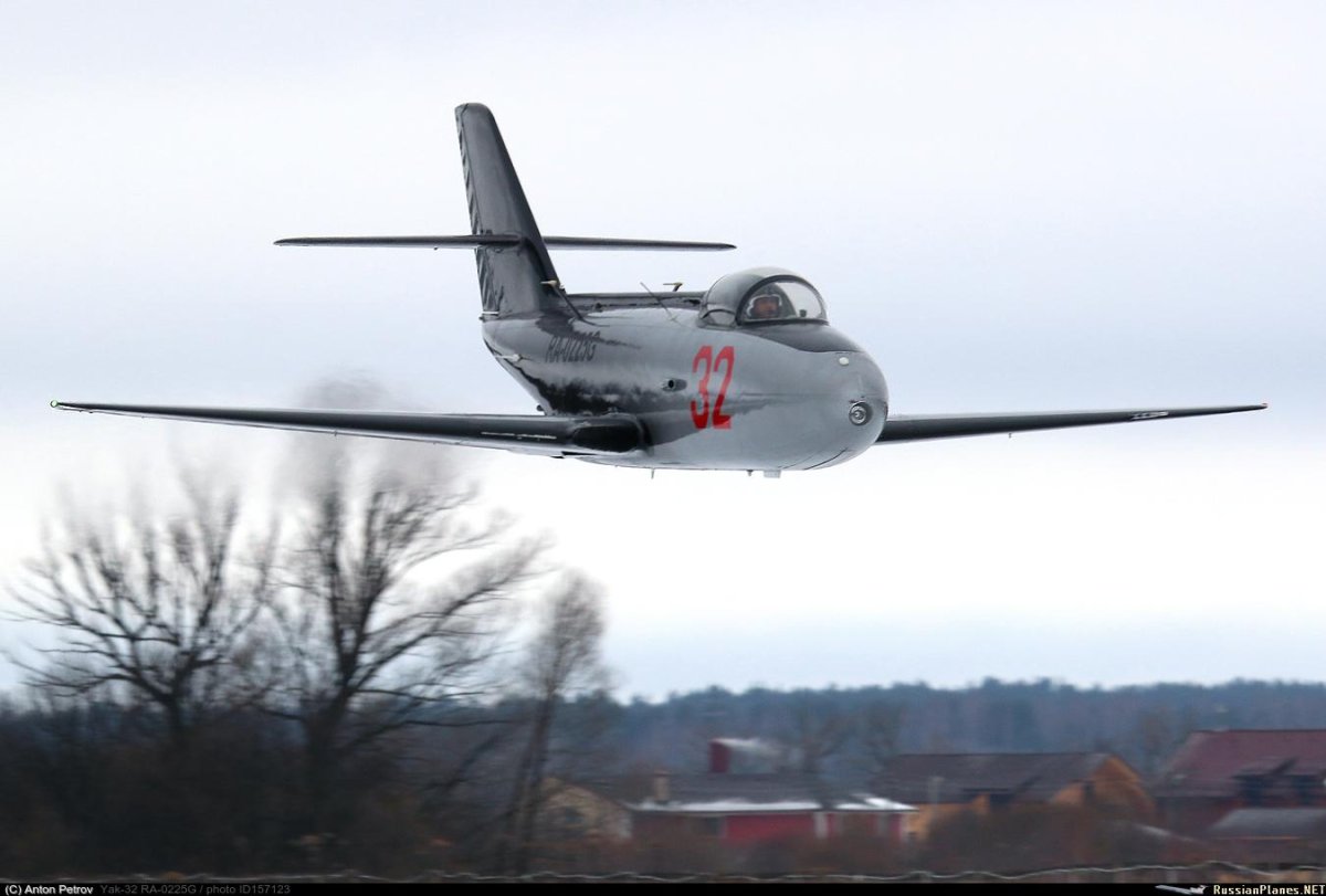 Одноместный самолет