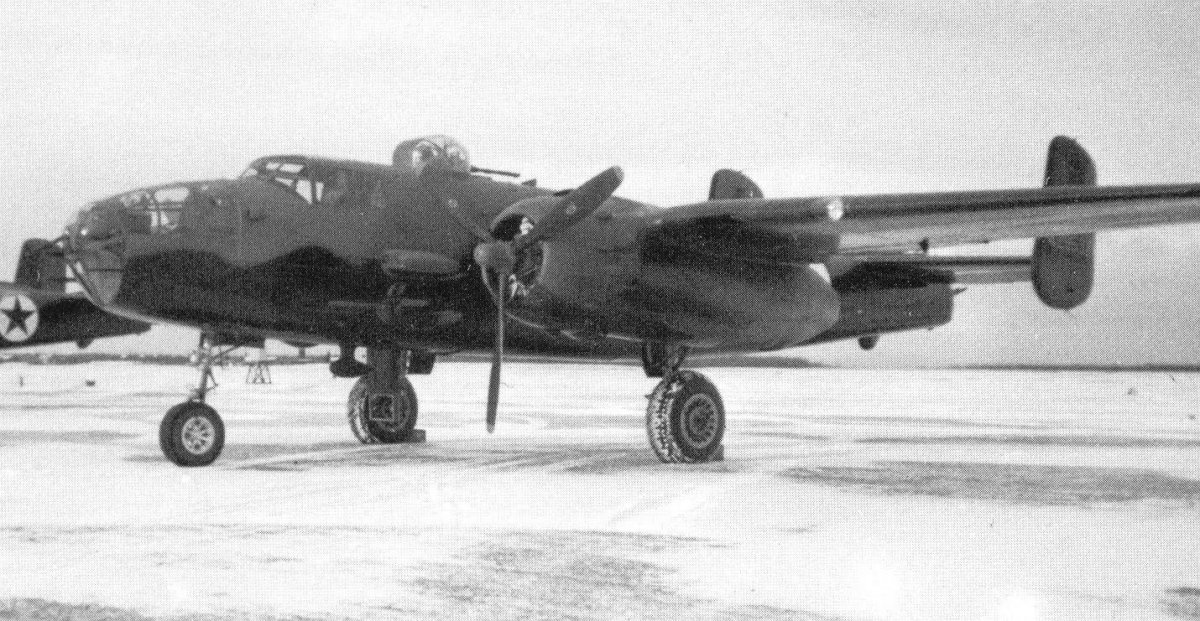 В-25 Митчелл бомбардировщик