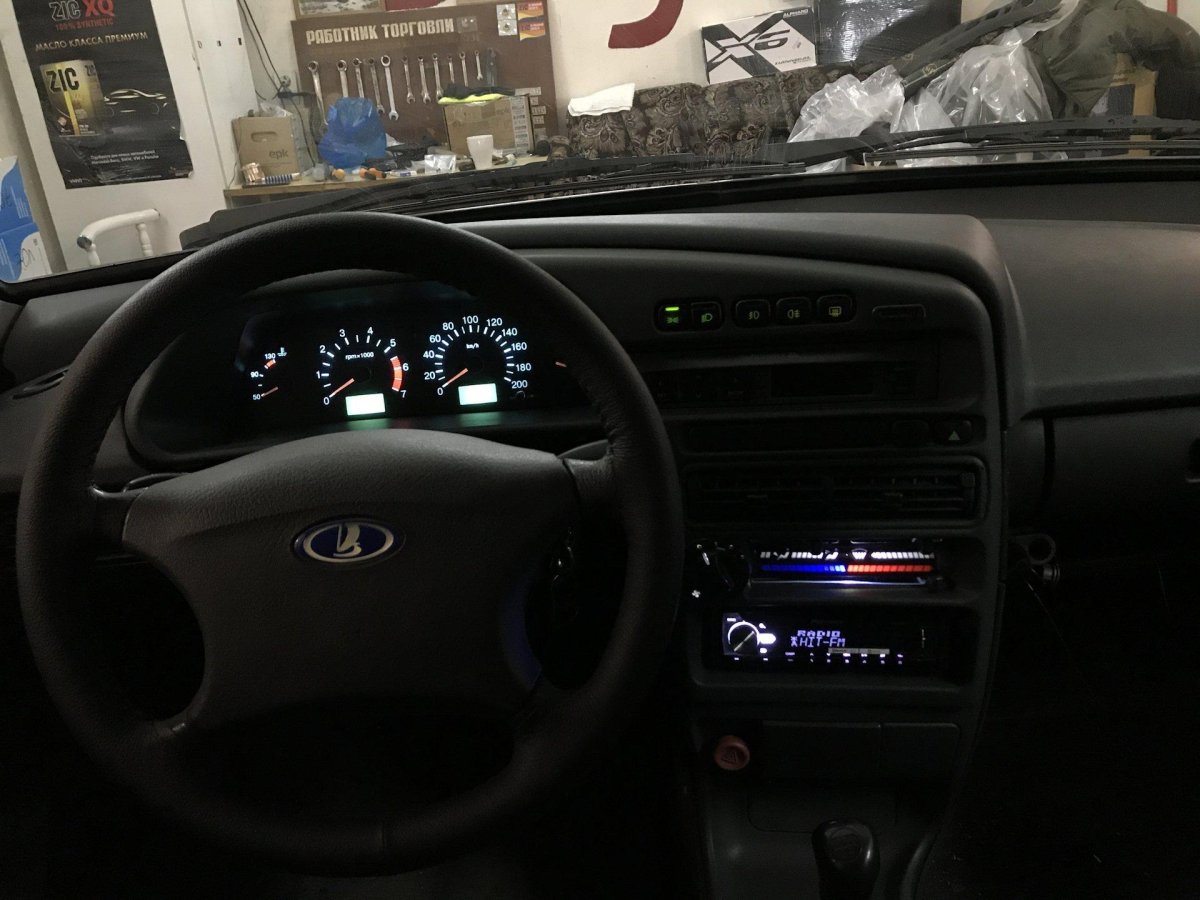 ВАЗ 2115 панель Люкс