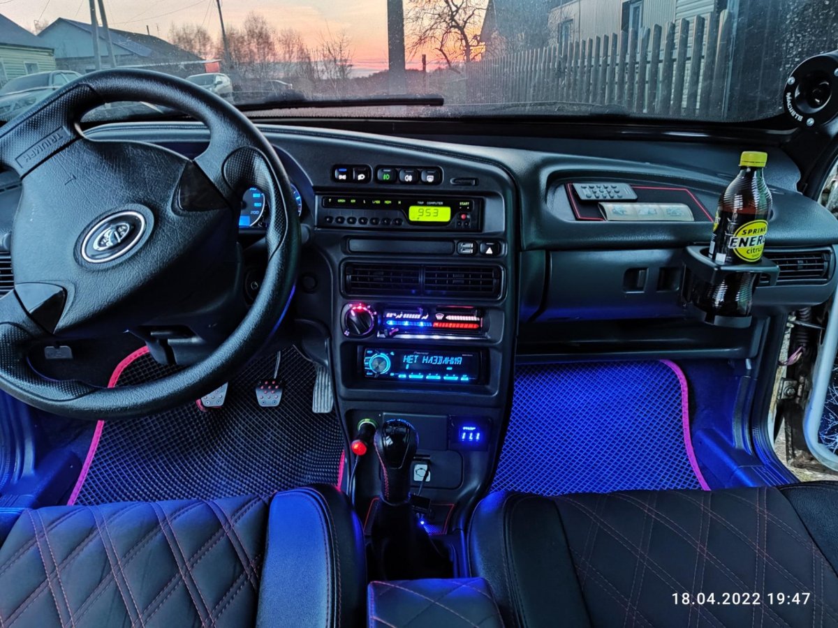 ВАЗ 2114 салон