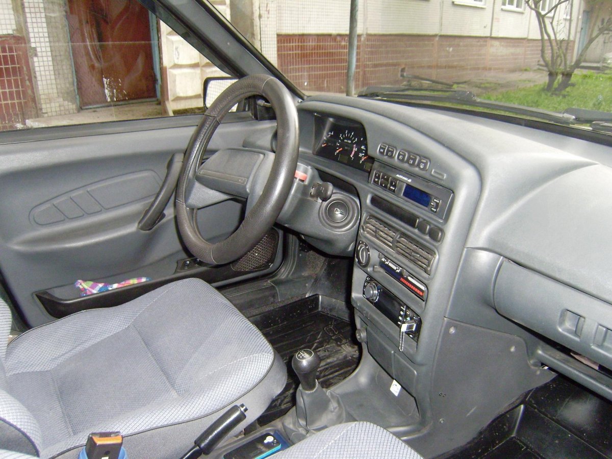 Лада ВАЗ 2115 В салоне