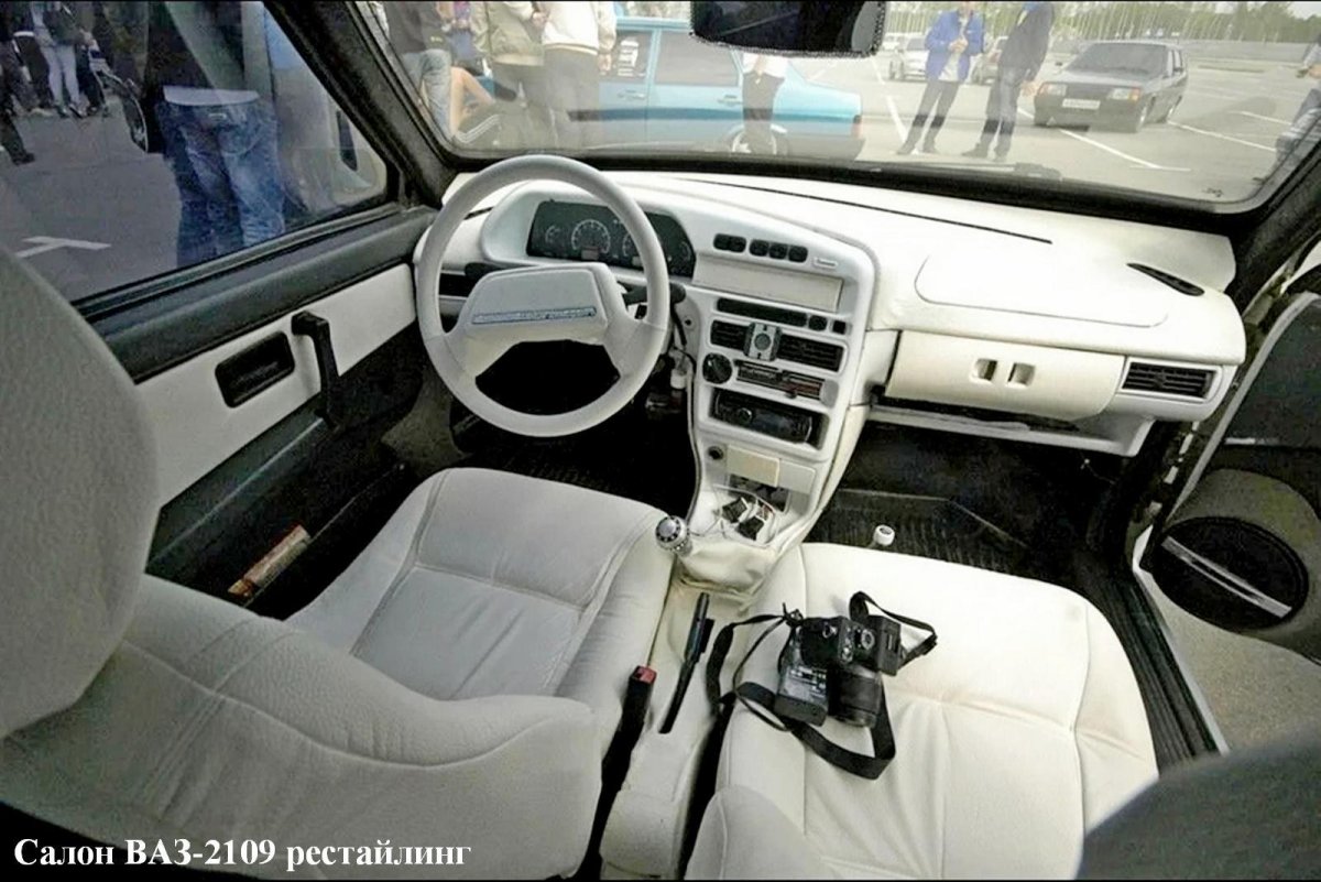 Белый салон ВАЗ 2115