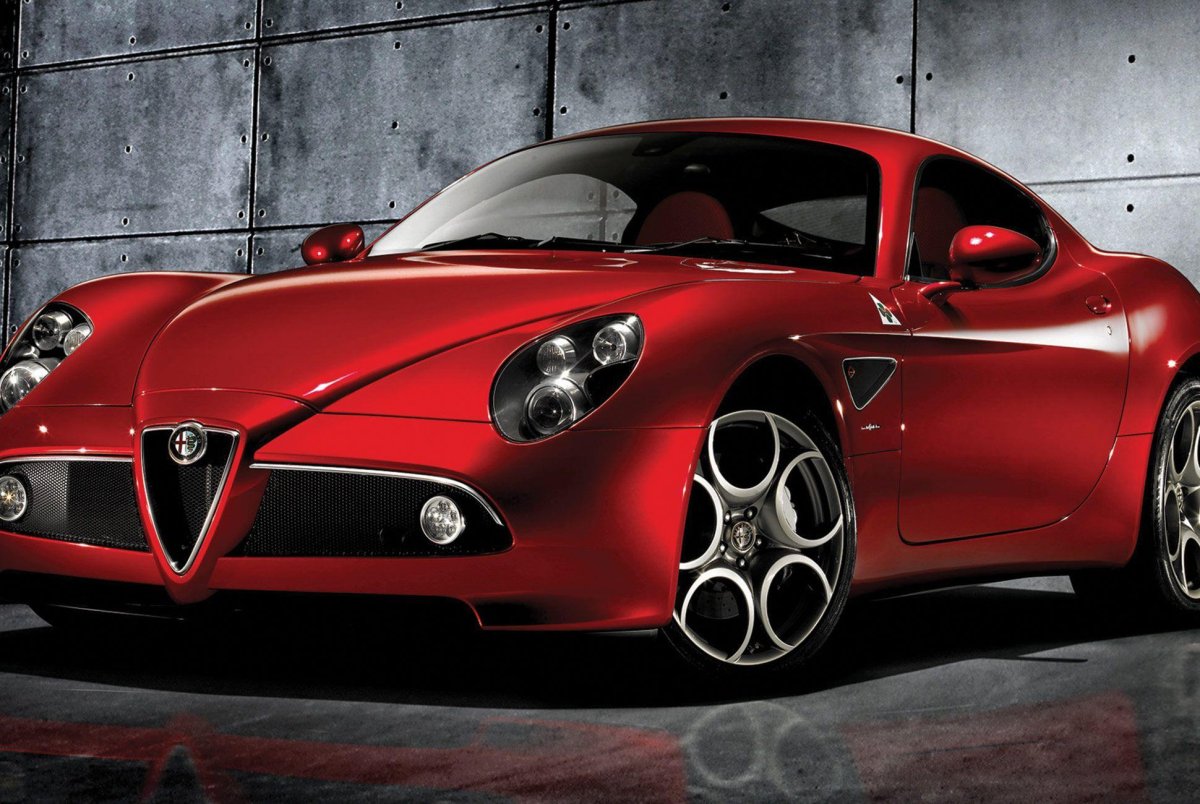 Alfa Romeo 8c