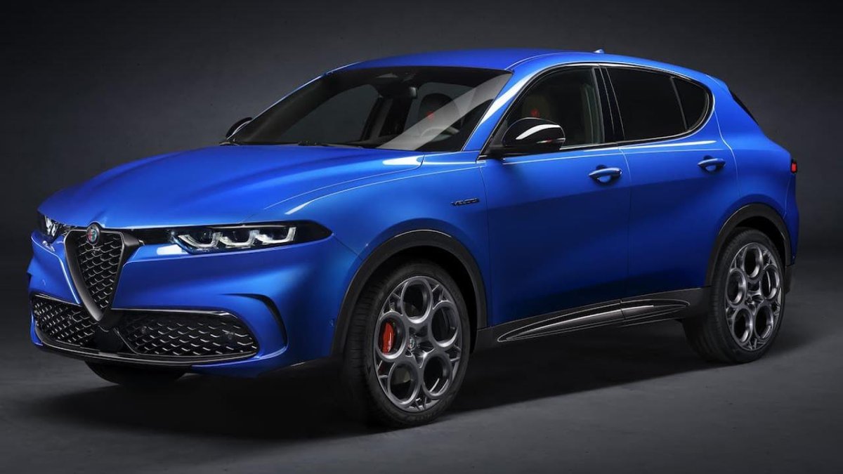 Альфа Ромео Тонале