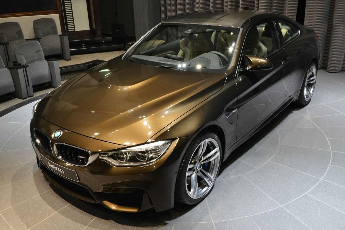 BMW m4 Bronze