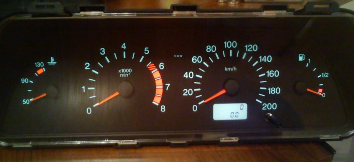 Панель приборов ВАЗ 2114 С одним экраном