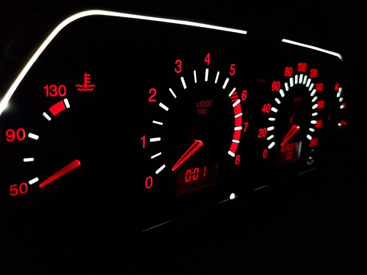 Пересвет панели приборов ВАЗ 2114