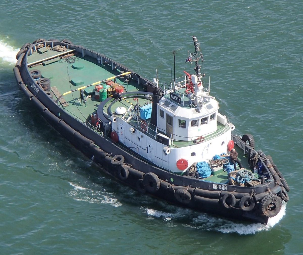 Морской буксир Rampage 6000