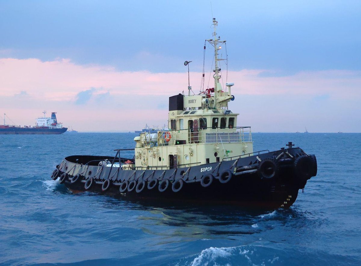 Антон Мазин буксир