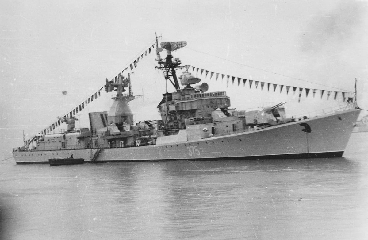 Эсминец проекта 56