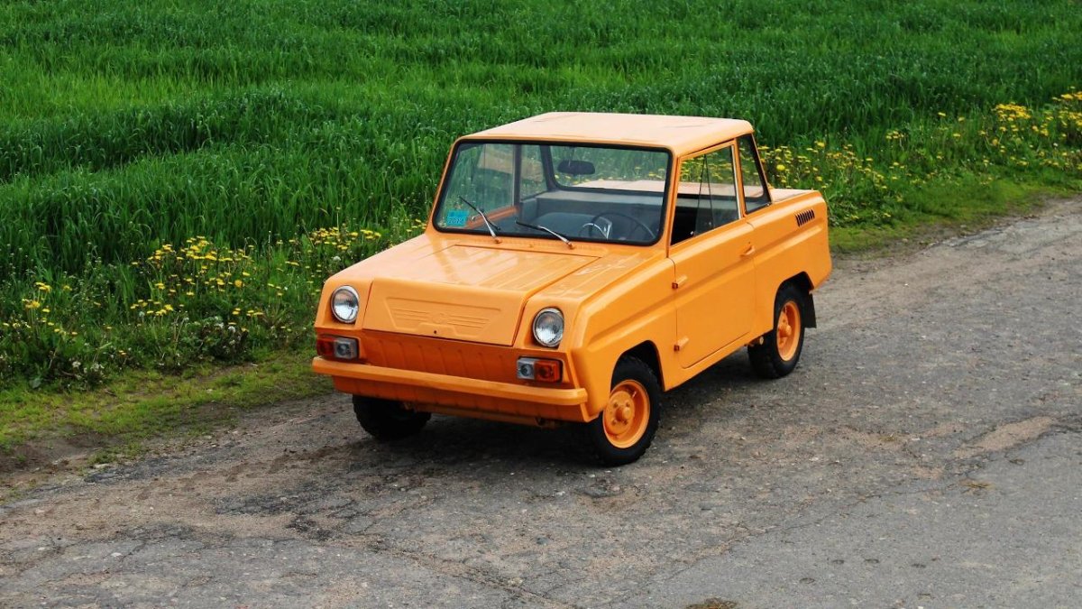 Машина инвалидка СМЗ С 3 Д