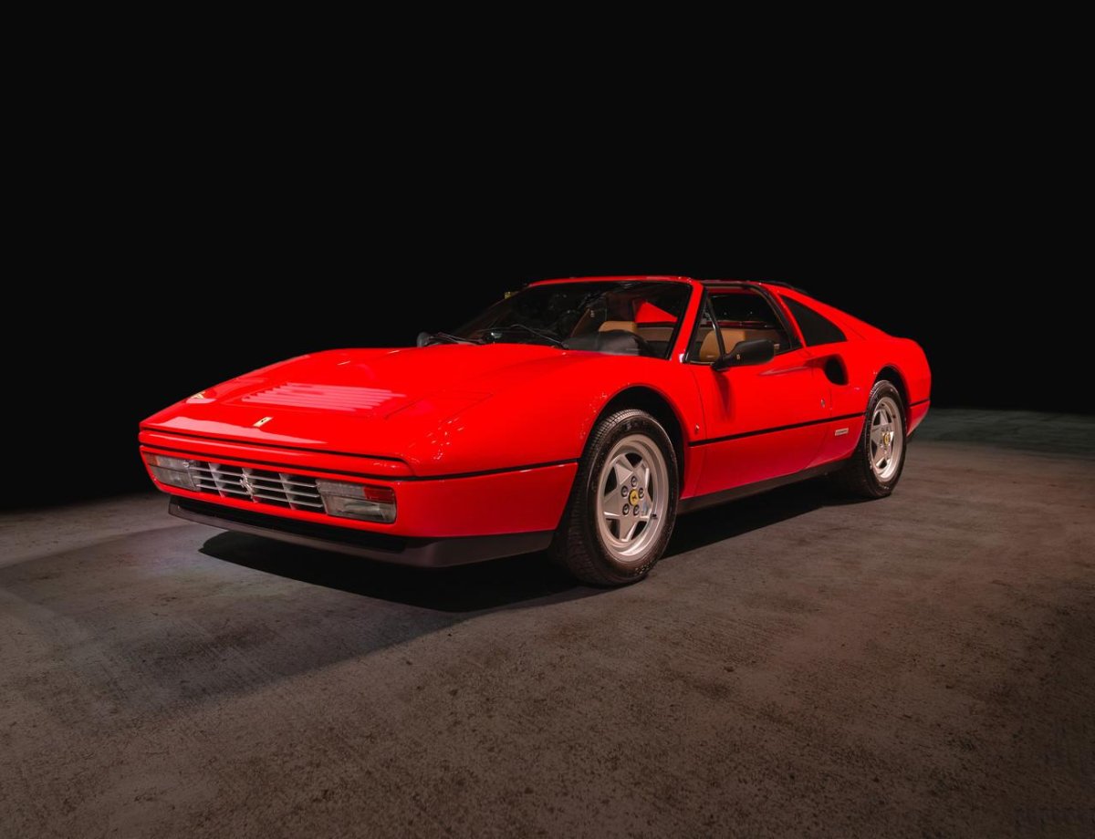 Ferrari 328 GTB