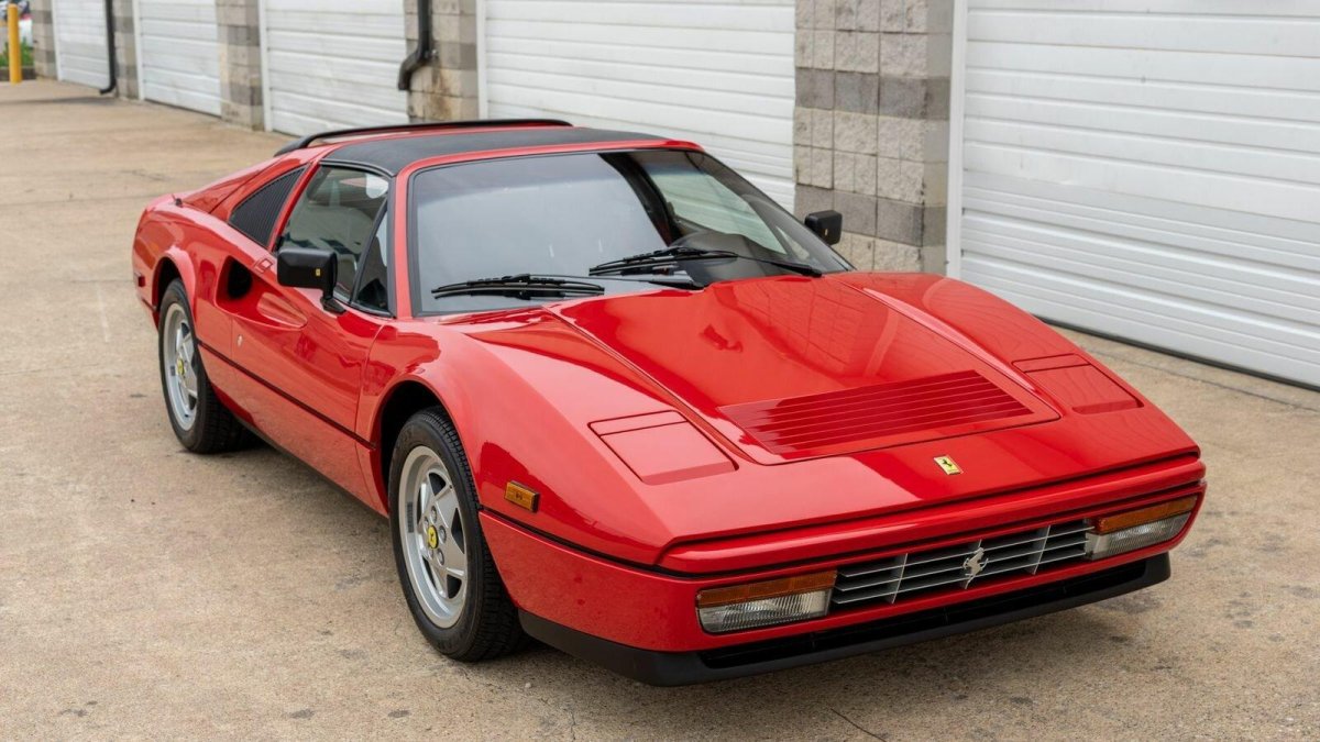 Феррари 328 GTS