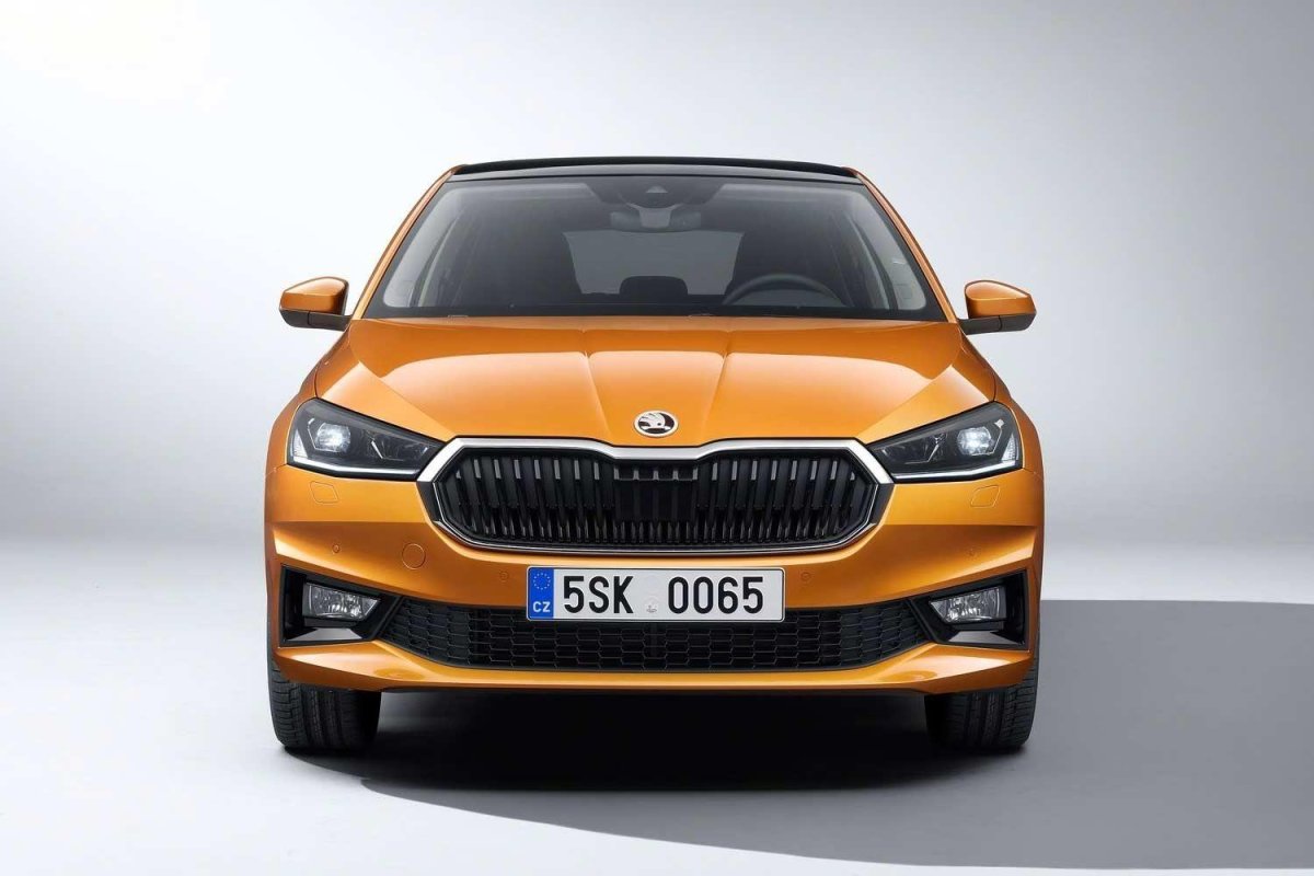 Новая Шкода Фабия 2021