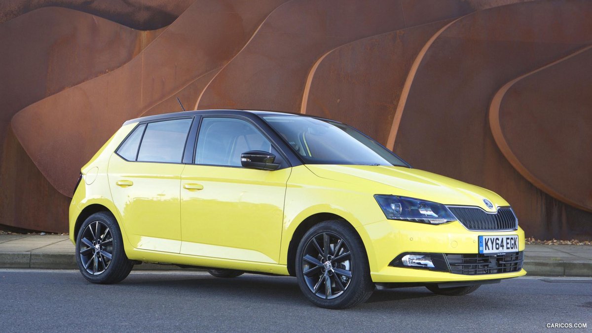 Шкода Фабия 2015