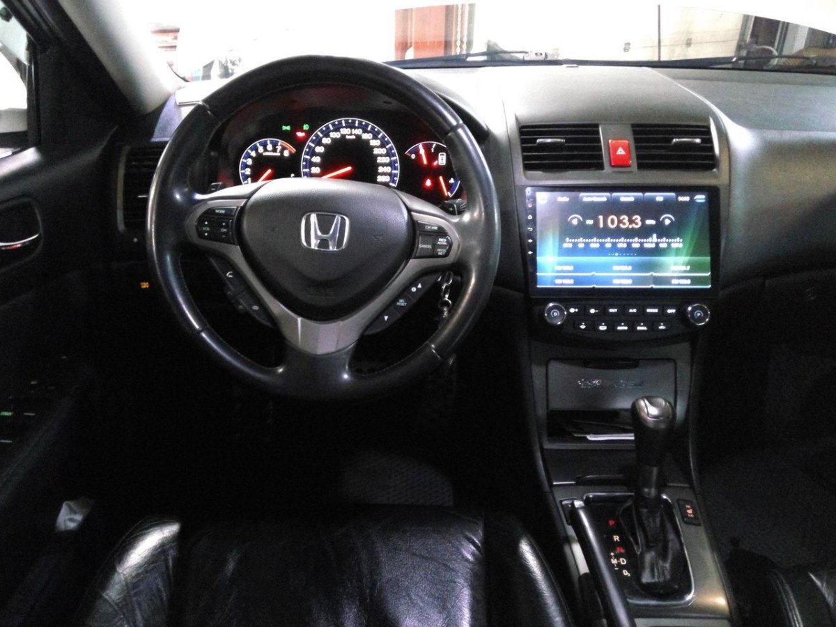 Honda Accord 2007 салон