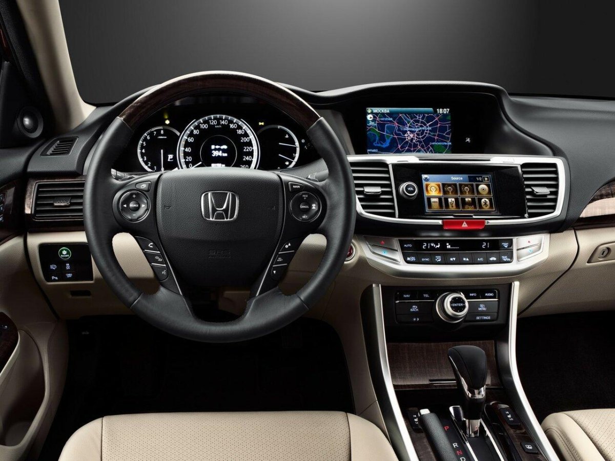 Honda Accord 9 2015