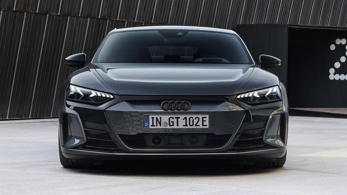 Audi RS E-tron gt 2021