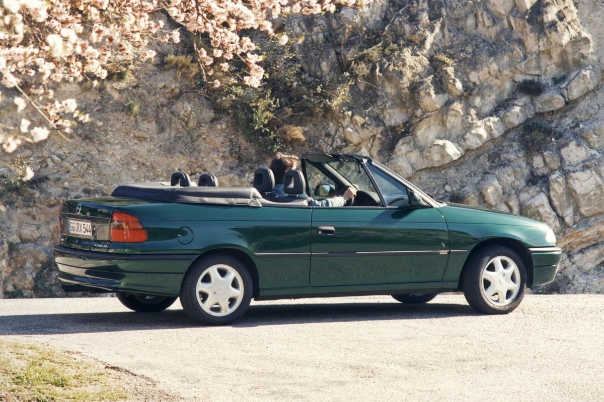 Opel Astra f Cabrio